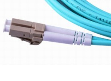 lc lc ara kablosu OM3 / OM4 3 Metre 10 Gigabit Çok Modlu Dubleks PVC LSZH