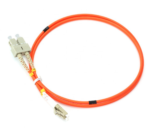 2.0mm 3.0mm Fiber Optik Yama Kablosu OM2 SC LC Dubleks Çok Modlu 50/125 LSZH PVC