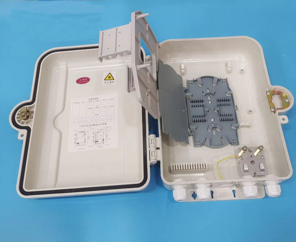Duvara Monte ABS Dış Mekan Fiber Sonlandırma Kutusu FTTH İçin 16 Bağlantı Noktalı ODB ODP