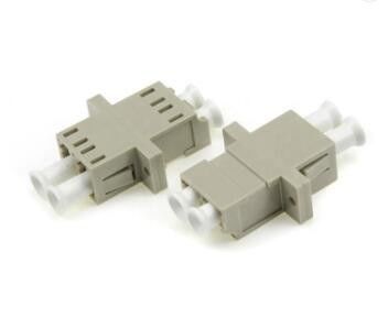 Adaptör Fiber Optik Çok Modlu LC Konnektörü UPC Lehçe Stype Çift Yönlü Adaptör Flanşlı