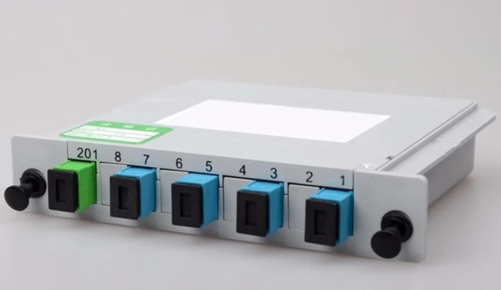 Kaset Pasif Fiber Optik Bölücü 1X4 SC UPC PLC Fiş Tipi