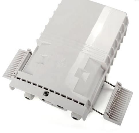 Odf Fiber Optik Terminal Kutusu 24 Çekirdekli Açık Suya Dayanıklı IP65 FTTH 4 Giriş Bağlantı Noktası / 24 Çıkış Bağlantı Noktası