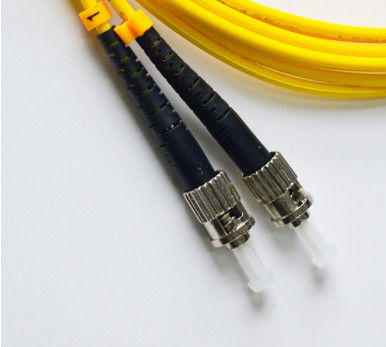 3.0mm Fiber Optik Yama Kablosu G652D G657A Dubleks SM LC'den FC'ye