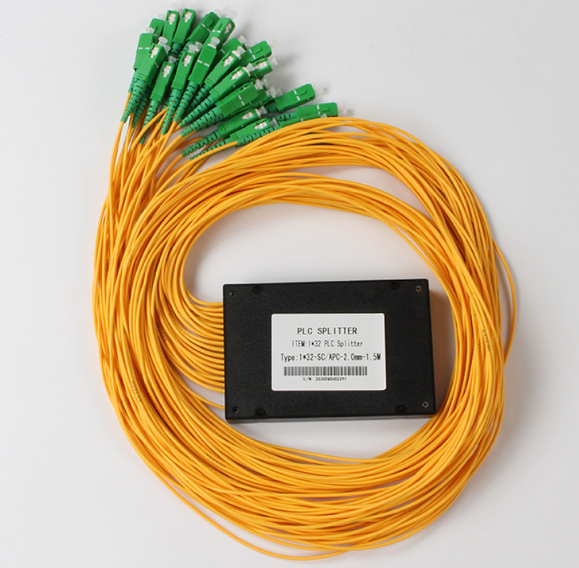 2.0MM Pigtailler için SC APC 1x32 Splitter Optik Fiber 1260nm - 1650nm Çalışma Uzunluğu